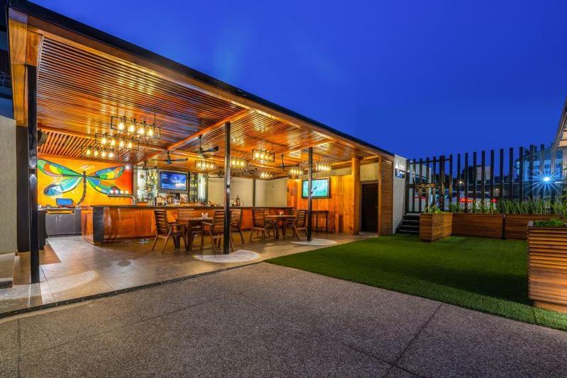 Eden Gardens Hotel Accra Exterior photo