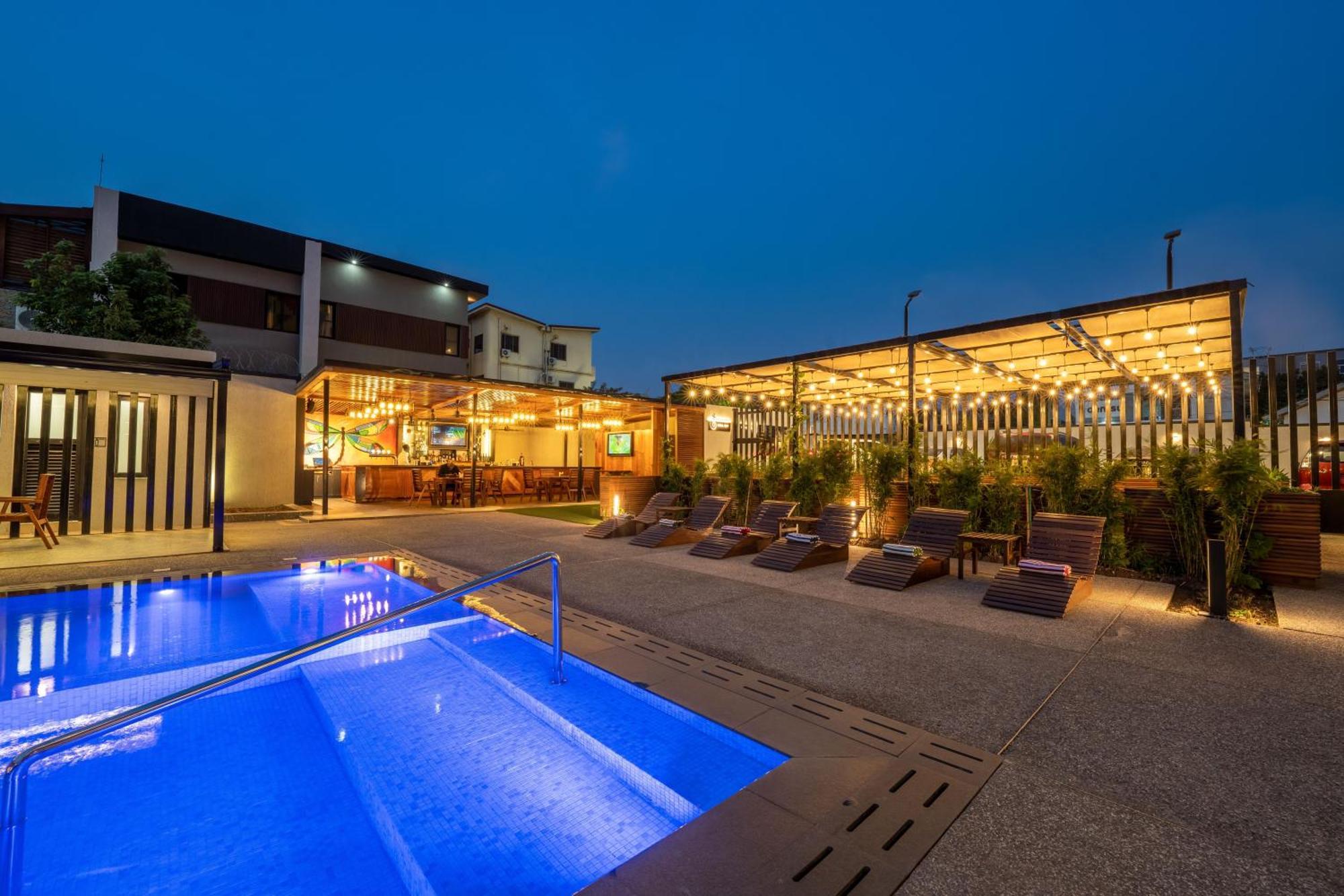 Eden Gardens Hotel Accra Exterior photo